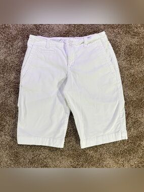 Eddie Bauer Heritage Stretch Bermuda Shorts White Women’s‎ Size 2